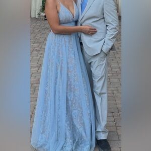 Elegant Blue Lace Evening Gown